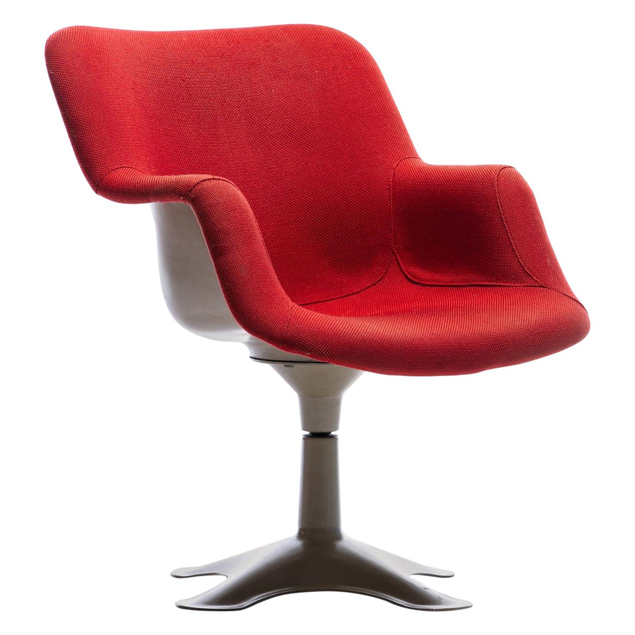 Yrjö Kukkapuro Molded Fiberglass Swivel Armchair