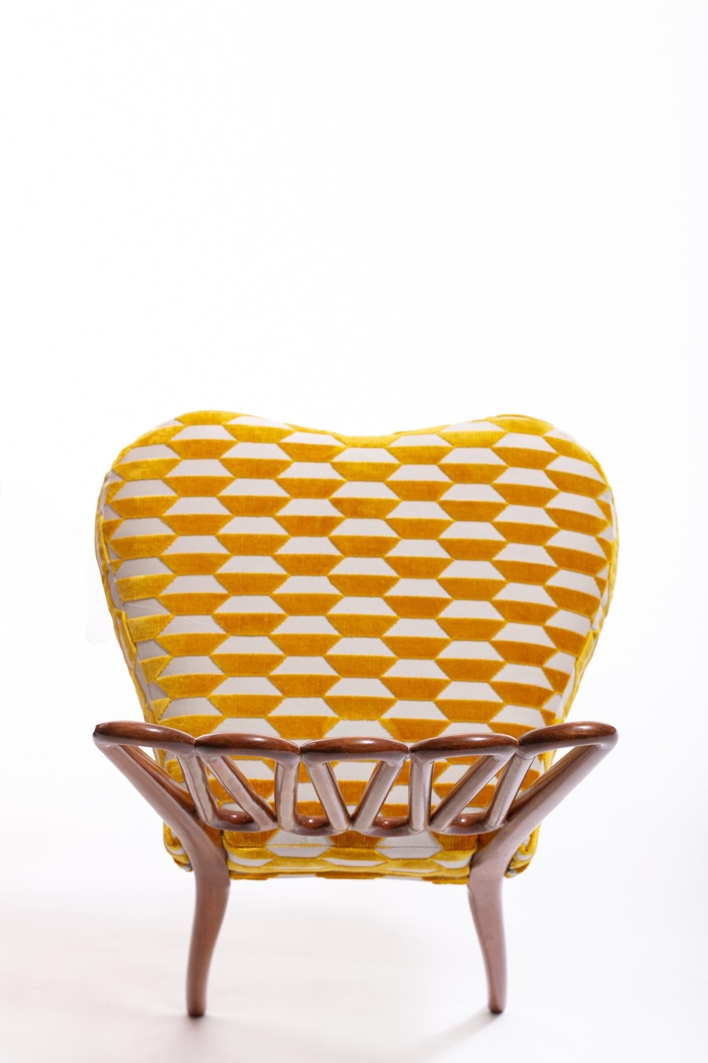 Italian Midcentury Side Chair after Gio Ponti with Gold and Ivory Cut Velvet
