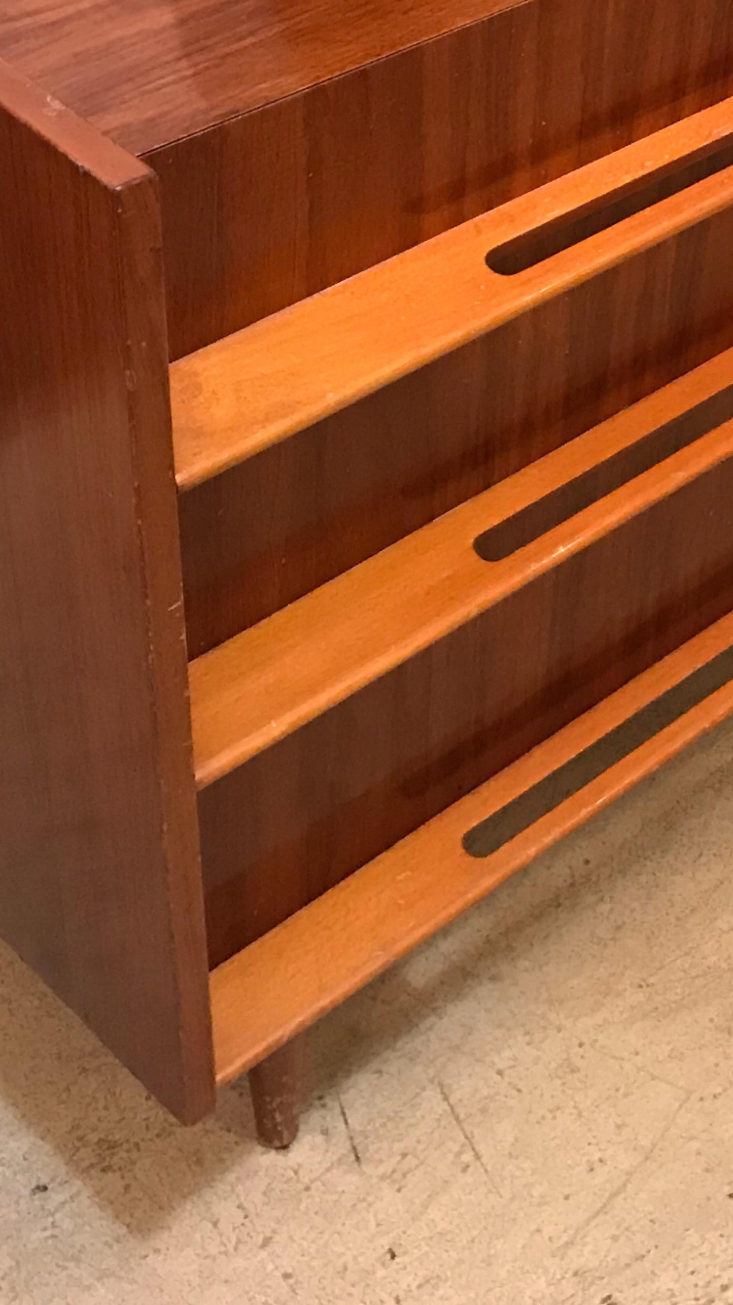 Edmond Spence 6-Drawer Dresser