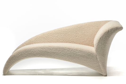 Vladimir Kagan Post Modern Marilyn Chaise Lounge in Ivory White Bouclé c. 1986